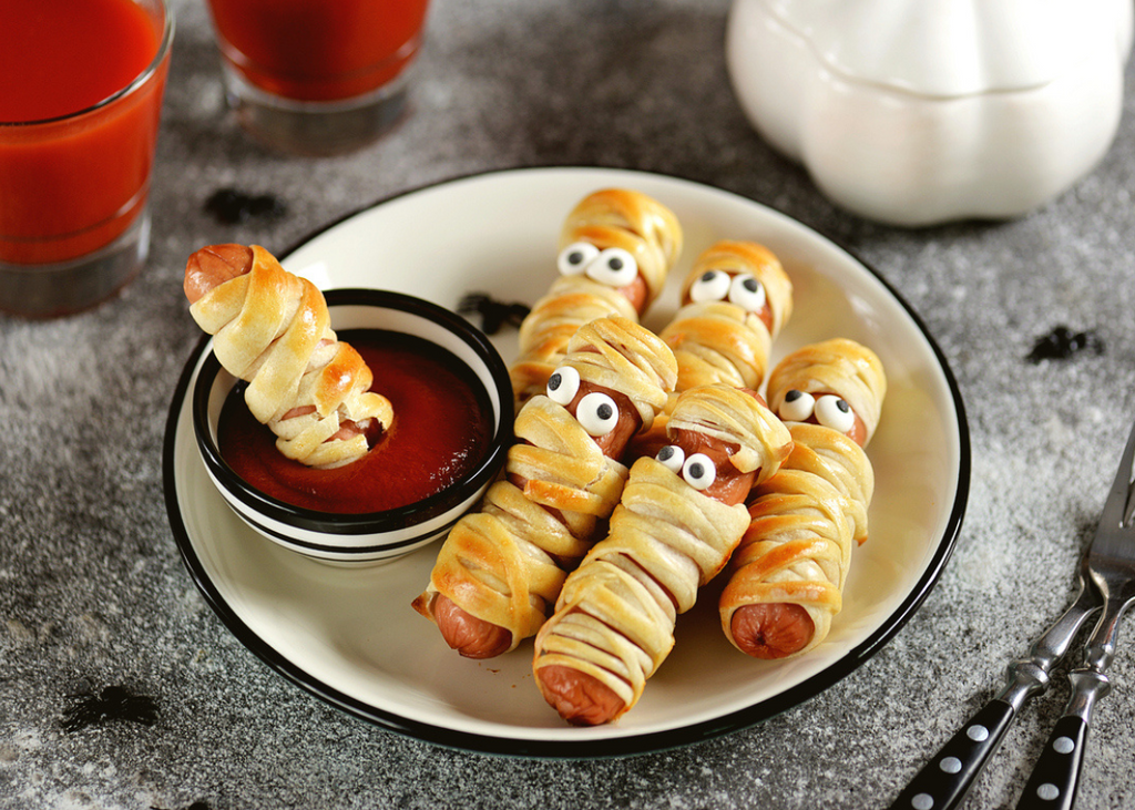 3 quick and easy meals for Halloween night